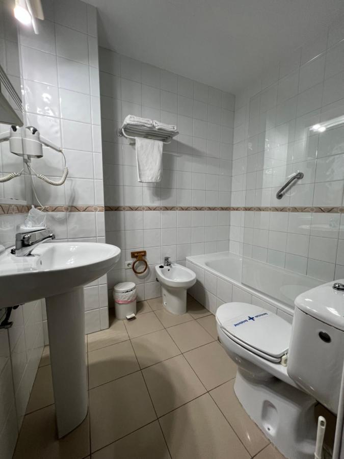 Hotel Chamizo El Arahal Εξωτερικό φωτογραφία