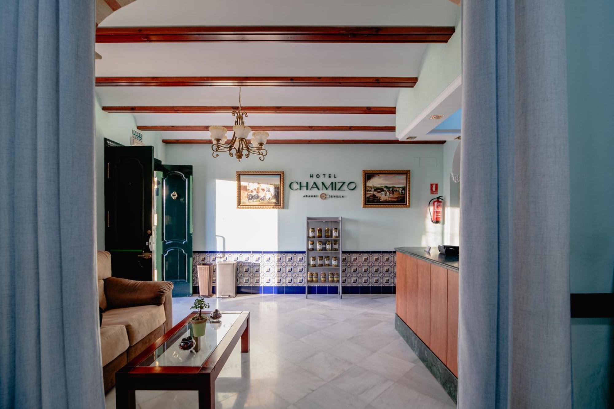 Hotel Chamizo El Arahal Εξωτερικό φωτογραφία
