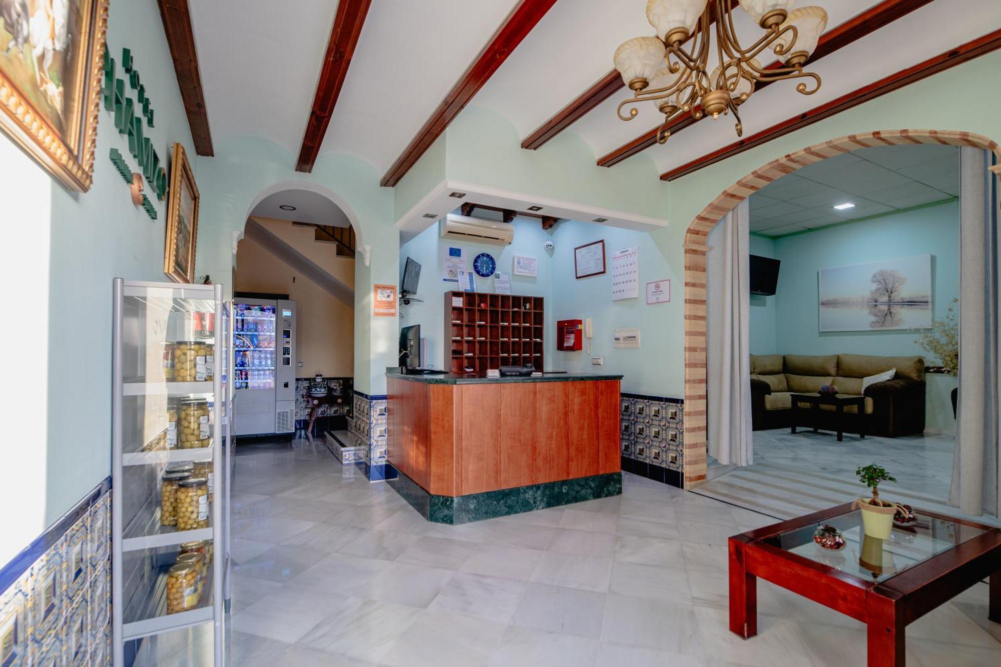 Hotel Chamizo El Arahal Εξωτερικό φωτογραφία
