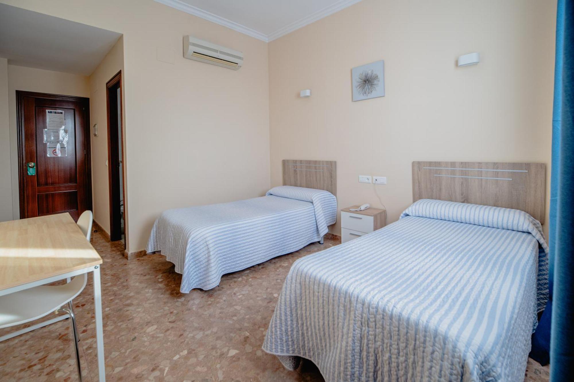 Hotel Chamizo El Arahal Εξωτερικό φωτογραφία