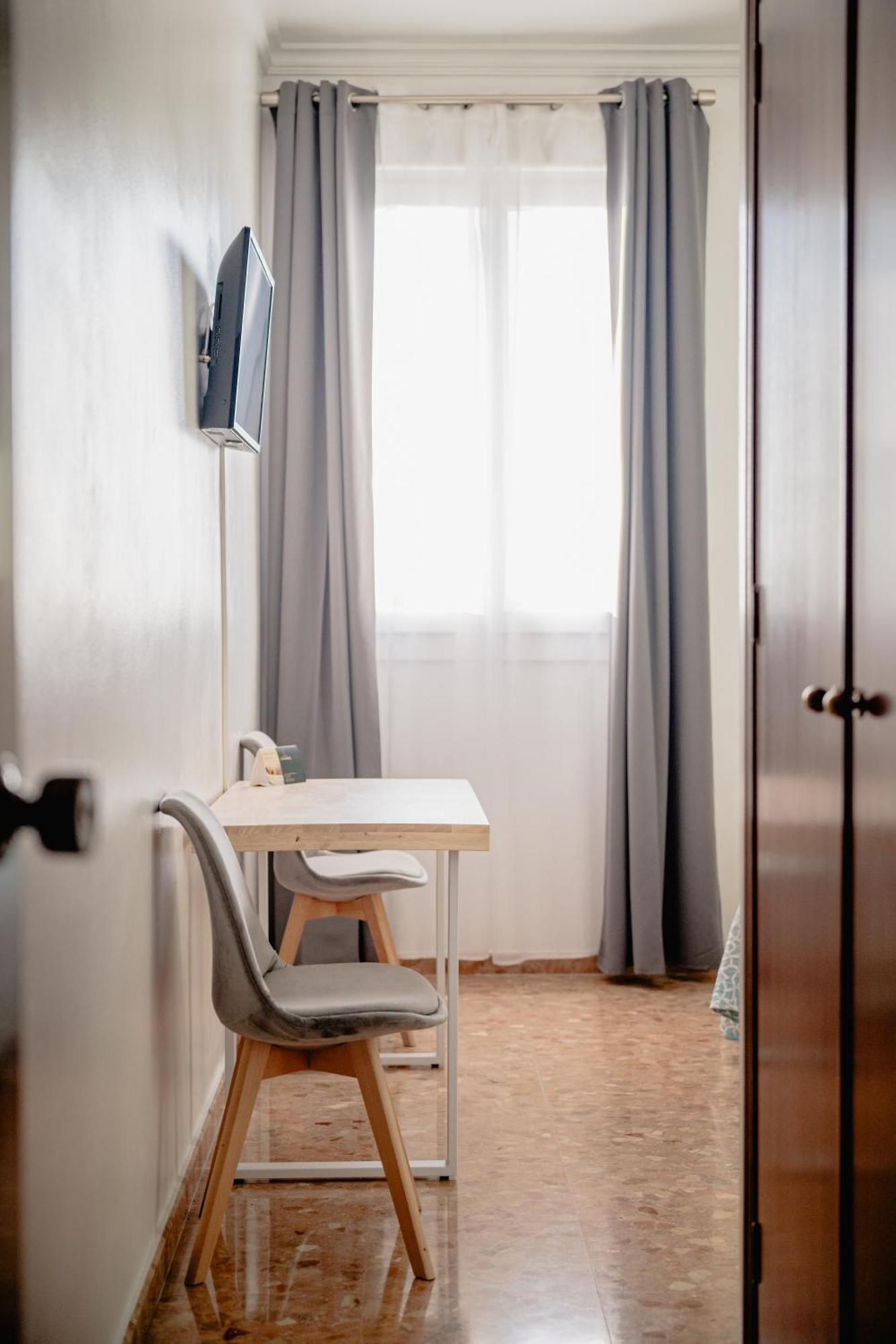 Hotel Chamizo El Arahal Εξωτερικό φωτογραφία